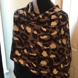 H&M Leopard Wrap